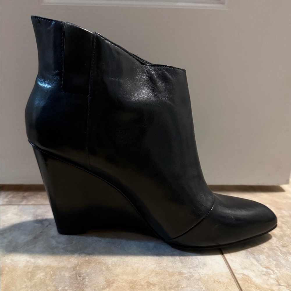 Nine West Black Ankle Booties